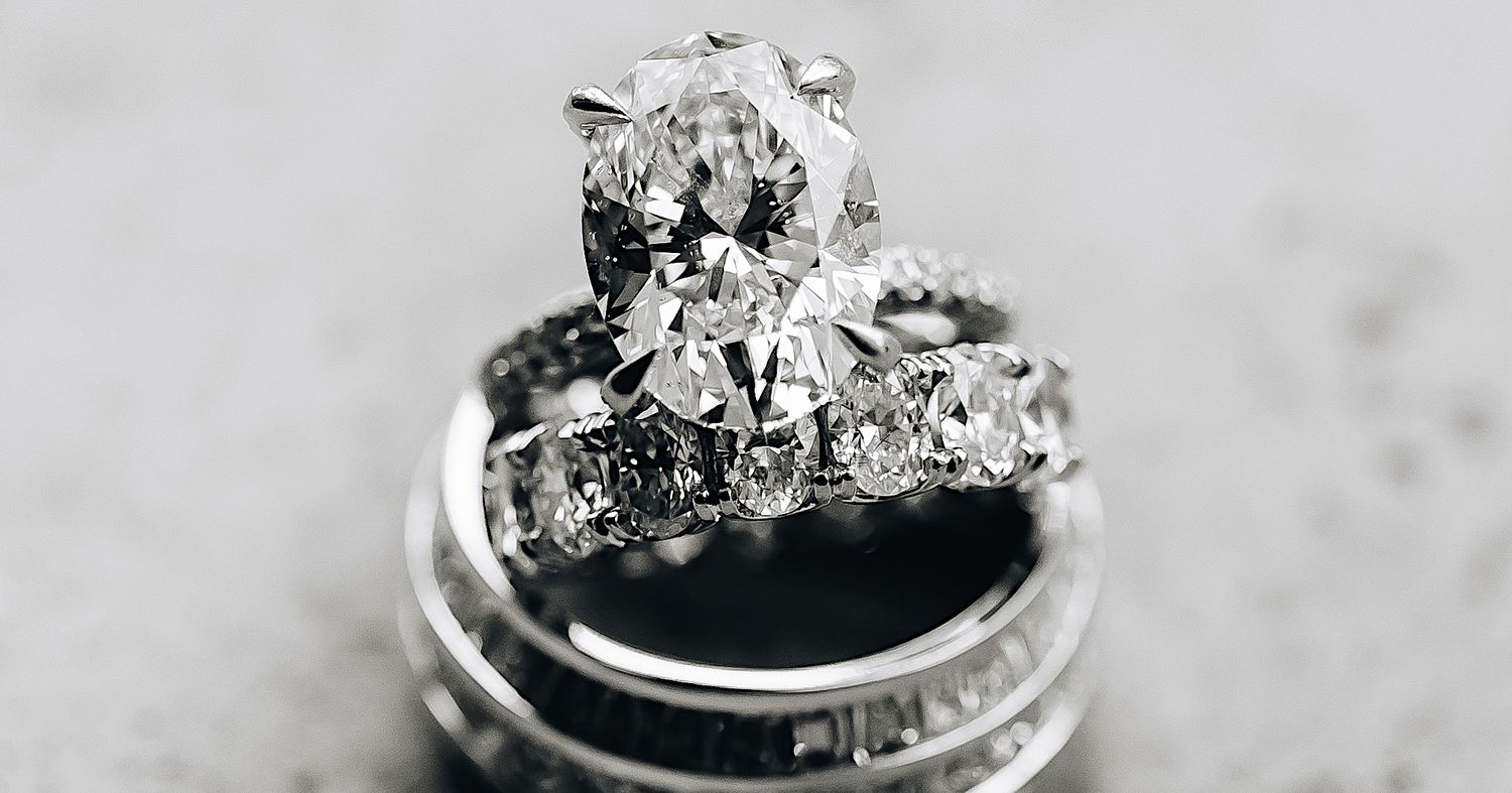 white sapphire vs diamond