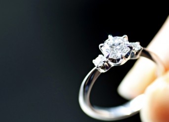 10 Things You Didn’t Know About Shopping Engagement Ring